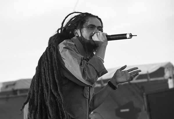 Damian Marley feat. Lil’ Wayne – The Mission (Remix)