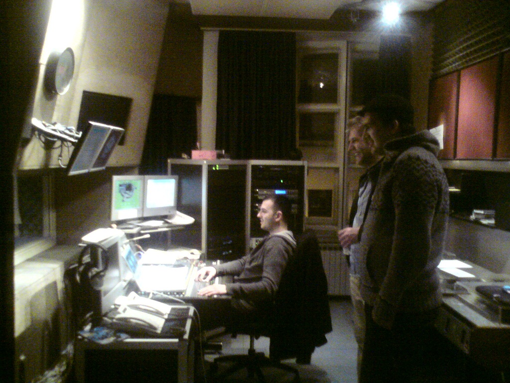 blackoutradio4