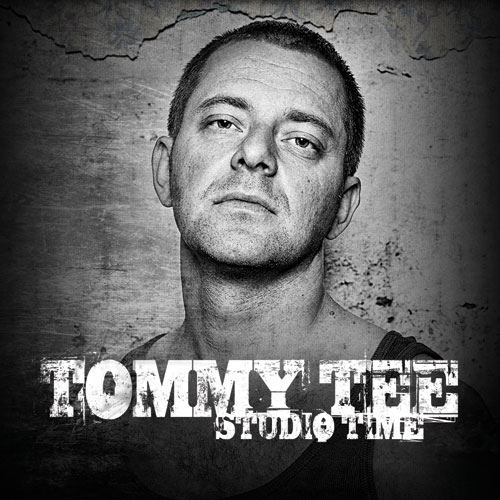 Tommy Tee Feat. Diamond D & Devin The Dude – With The Fam