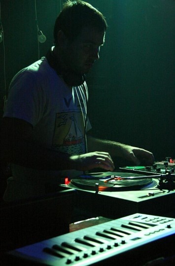 dj venom