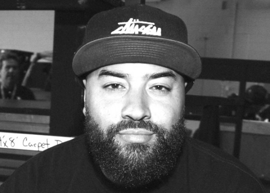 ebro_blk_wht