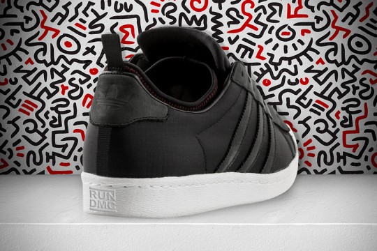 RUN-D.M.C.-x-Keith-Haring-x-adidas-Originals-Superstar-80s-Christmas-in-Hollis-3