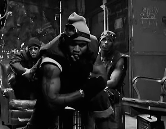 Video: Dig Of The Day: LL Cool J w/ Method Man, Redman & DMX Live At The Apollo (1997)