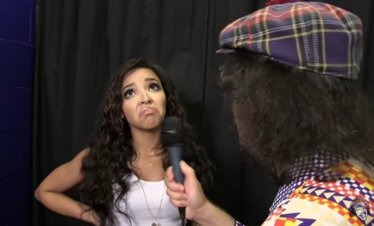 Video: Nardwuar vs. Tinashe