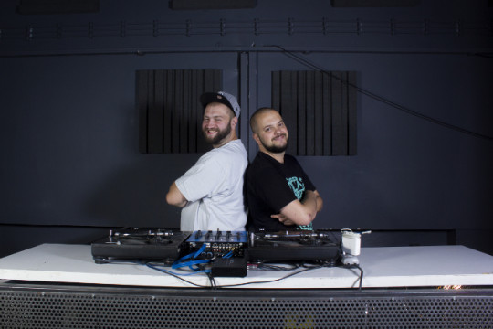 dj chill i rofellos