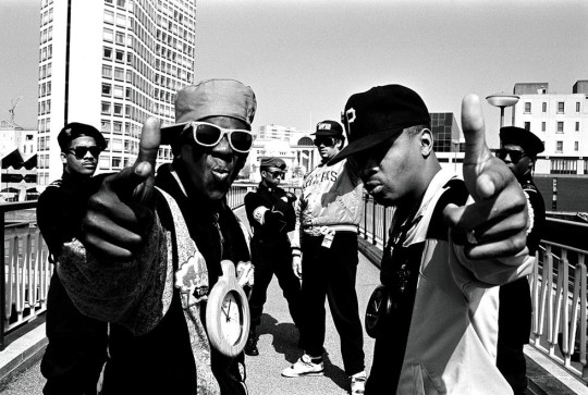 Chuck-d-4