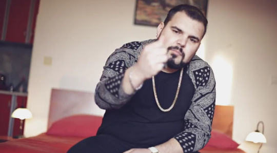 Video: Khan - Rijetka žena