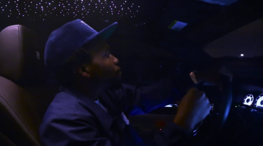 Video: Curren$y & Alchemist - Smoking In The Rain