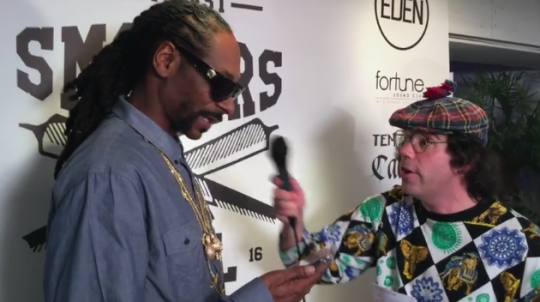 Video: Nardwuar vs. Snoop Dogg