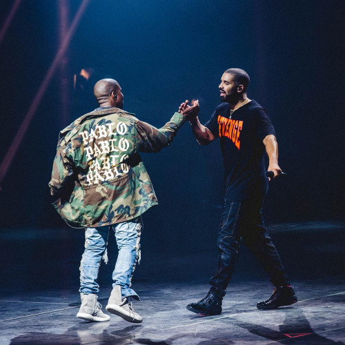 Drake and Kanye West Perform “Pop Style” Live @ OVO Fest 2016