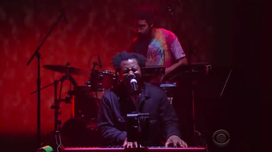 Sampha Performs “Blood on Me” on The Late Show