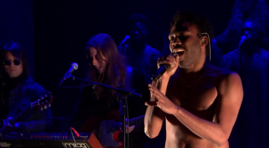 Childish Gambino Performs "Redbone" Live on The Tonight Show