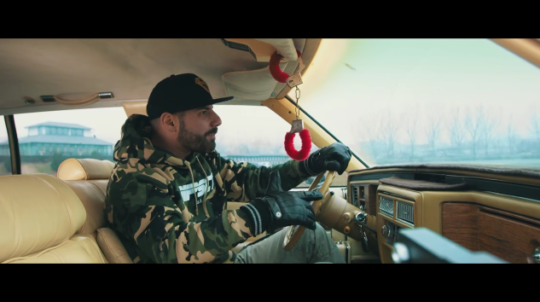 Video: Struka - Ola ola e
