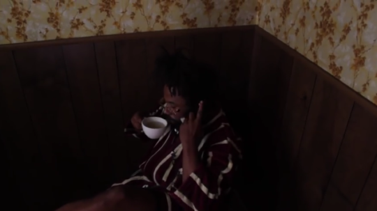 Video: Like - Lamped