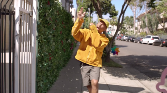 Video: Pharrell Williams - Yellow Light
