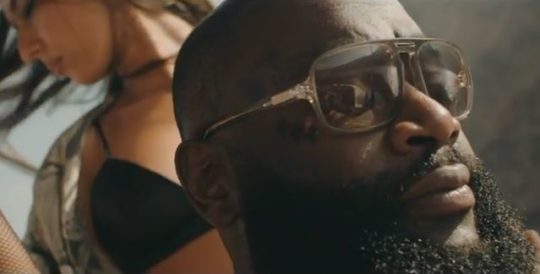 video-rick-ross-santorini-greece
