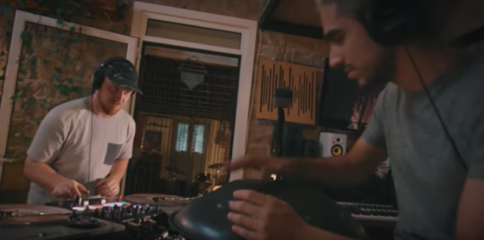 Video: Skratch Bastid x Karim Khneisser – DJ + Hang Drum