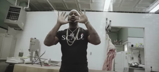 Video: Benny The Butcher – Rubber Bands & Weight