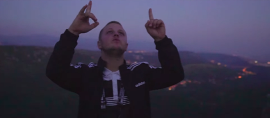 Zmakovski - Jači Od Toga
