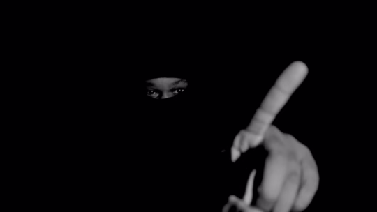 DJ Muggs & Heartbreak JC - Slide thumbnail