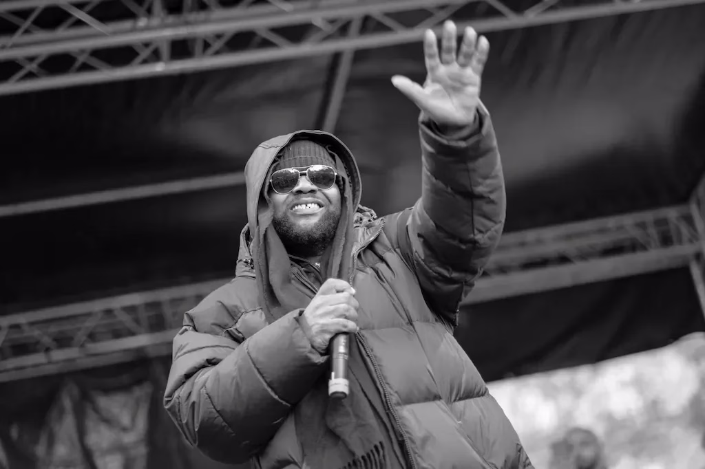 Calbo Obituary naslovna