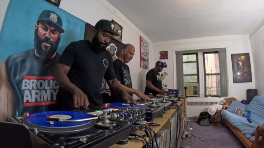 Turntable-Shenanigans-with-the-X-Ecutioners-540x304.avif